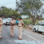 6 killed, 3 injured in MUV-Truck collision in Dharwad